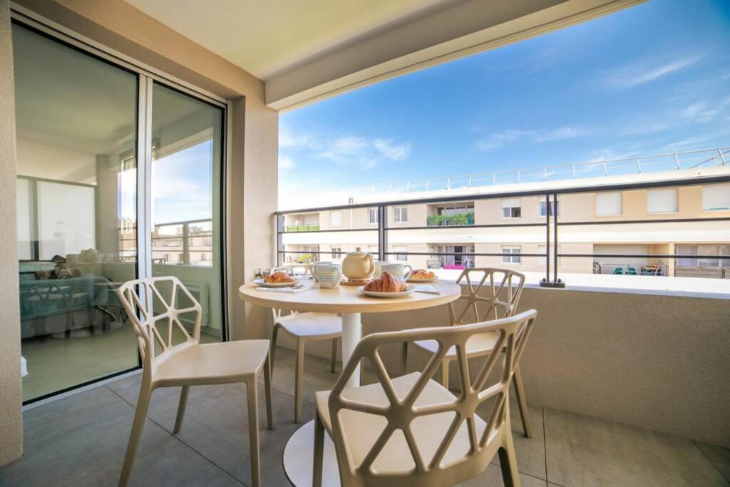 Appartement Marina Bay à Antibes Extérieur photo