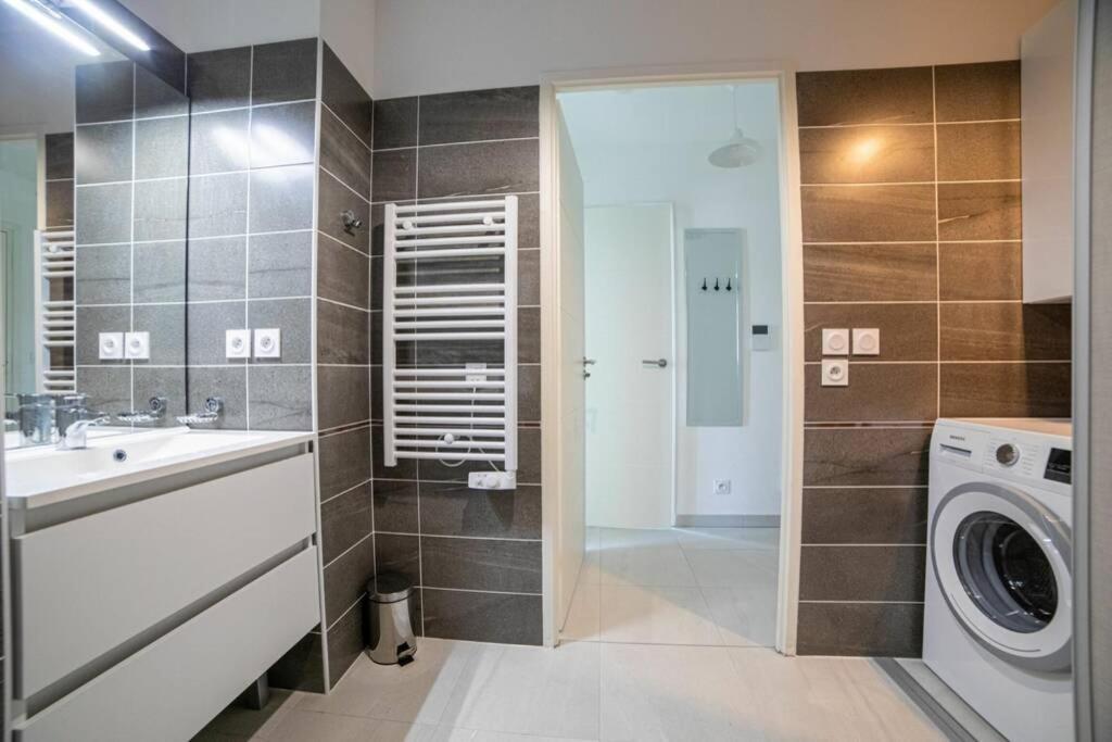 Appartement Marina Bay à Antibes Extérieur photo